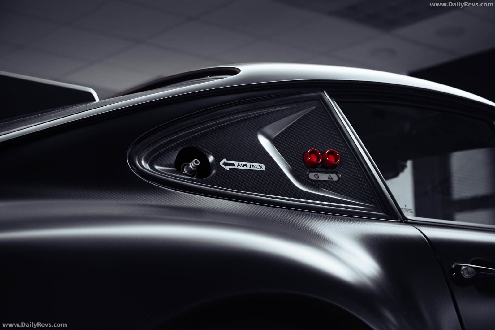 2027 - PORSCHE 911 GXR-EVO BY GUNTHER WERKS, foto 80