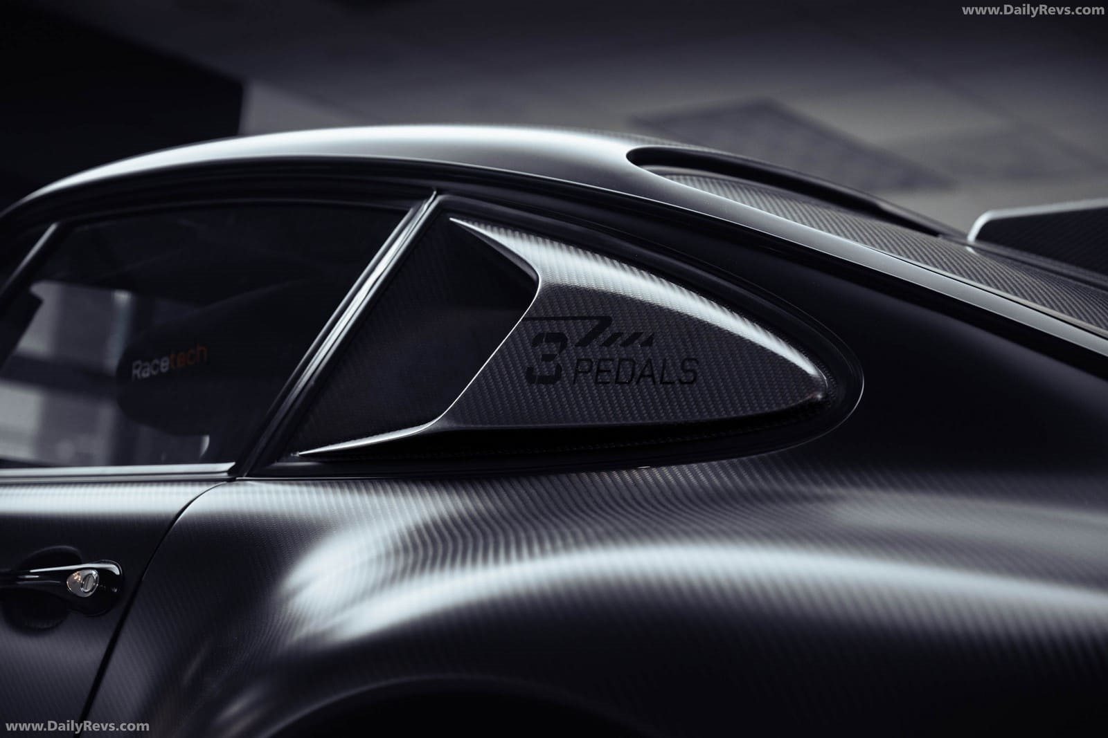 2027 - PORSCHE 911 GXR-EVO BY GUNTHER WERKS, foto 87
