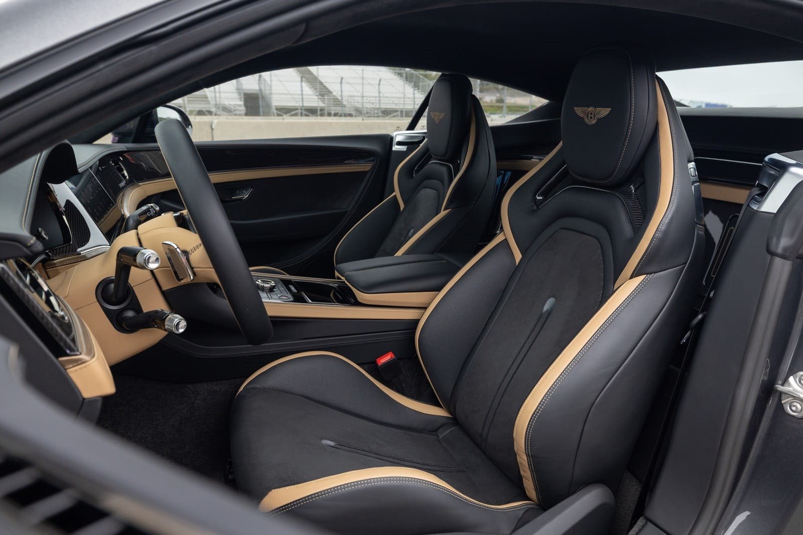 2027 - BENTLEY CONTINENTAL GT SUPERSPORTS ANTHRACITE, foto 22