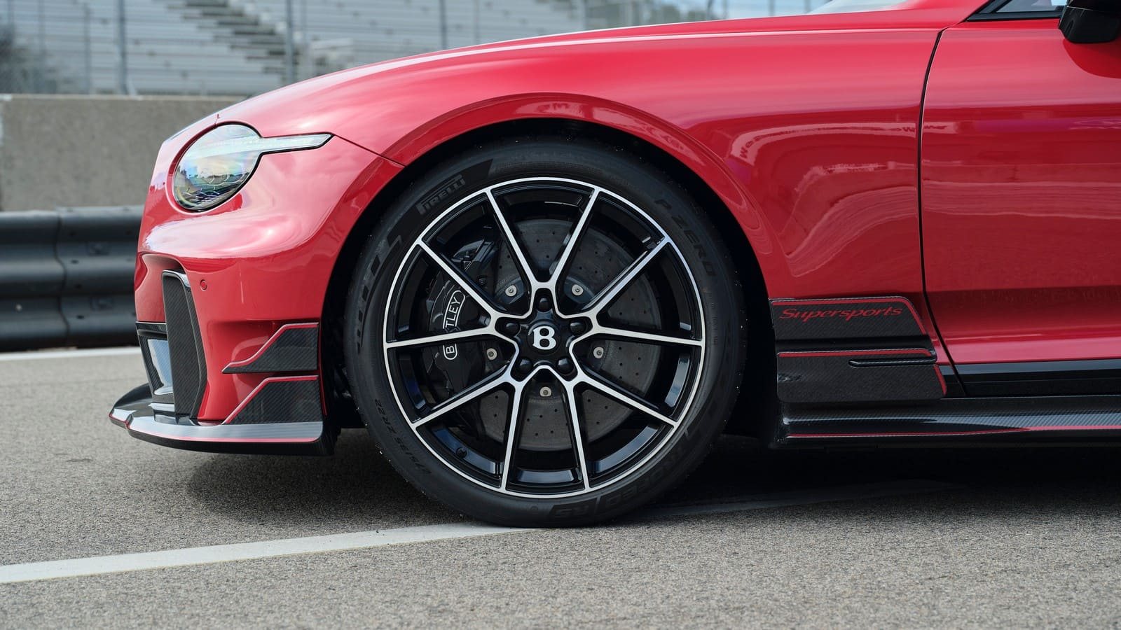 2027 - BENTLEY CONTINENTAL GT SUPERSPORTS DRAGON RED, foto 14