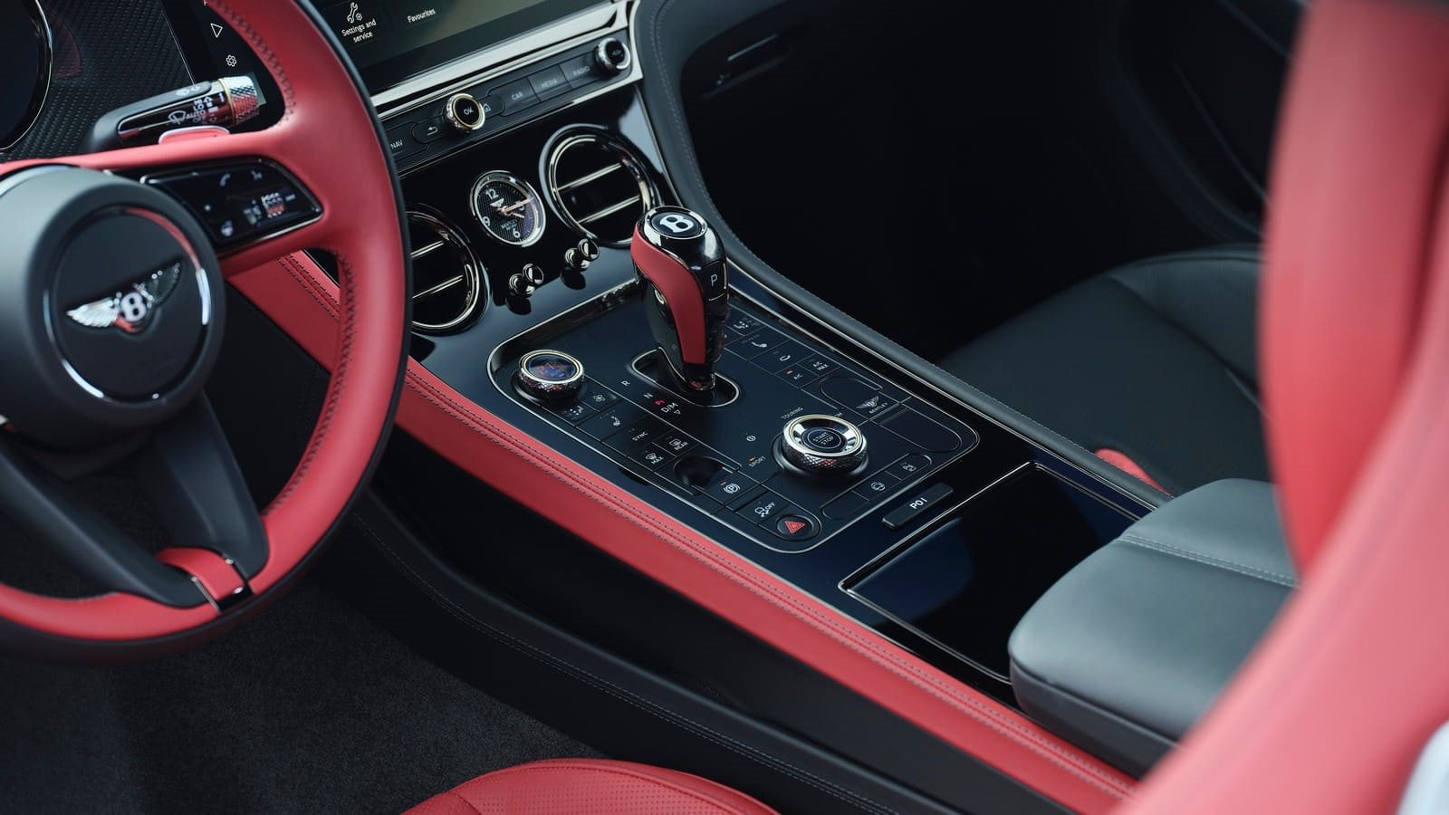 2027 - BENTLEY CONTINENTAL GT SUPERSPORTS DRAGON RED, foto 23