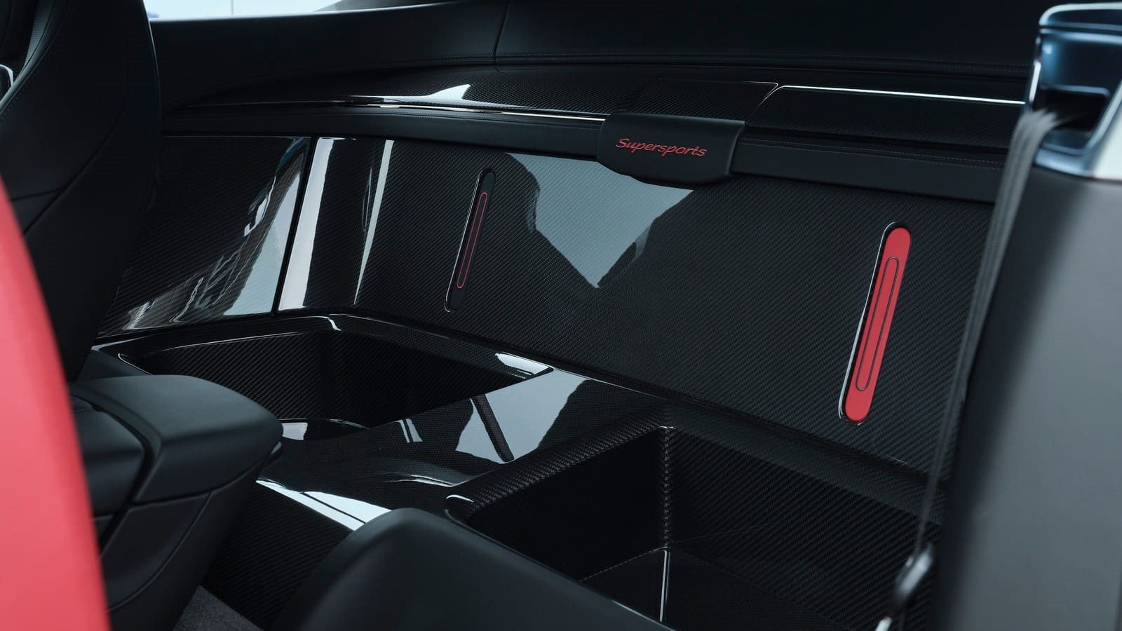 2027 - BENTLEY CONTINENTAL GT SUPERSPORTS DRAGON RED, foto 25