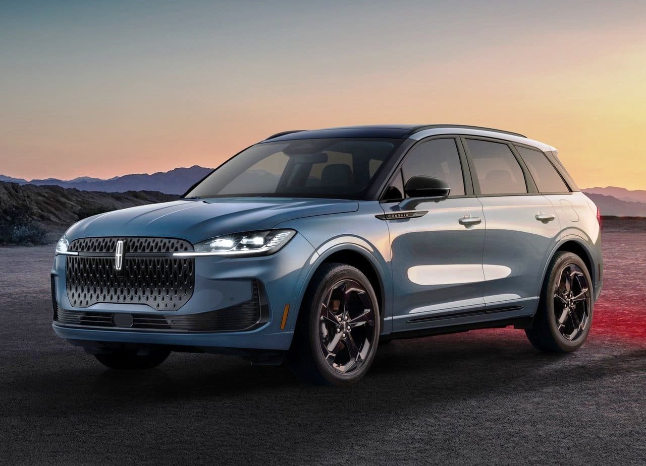 2027 - LINCOLN CORSAIR HYBRID, foto 2