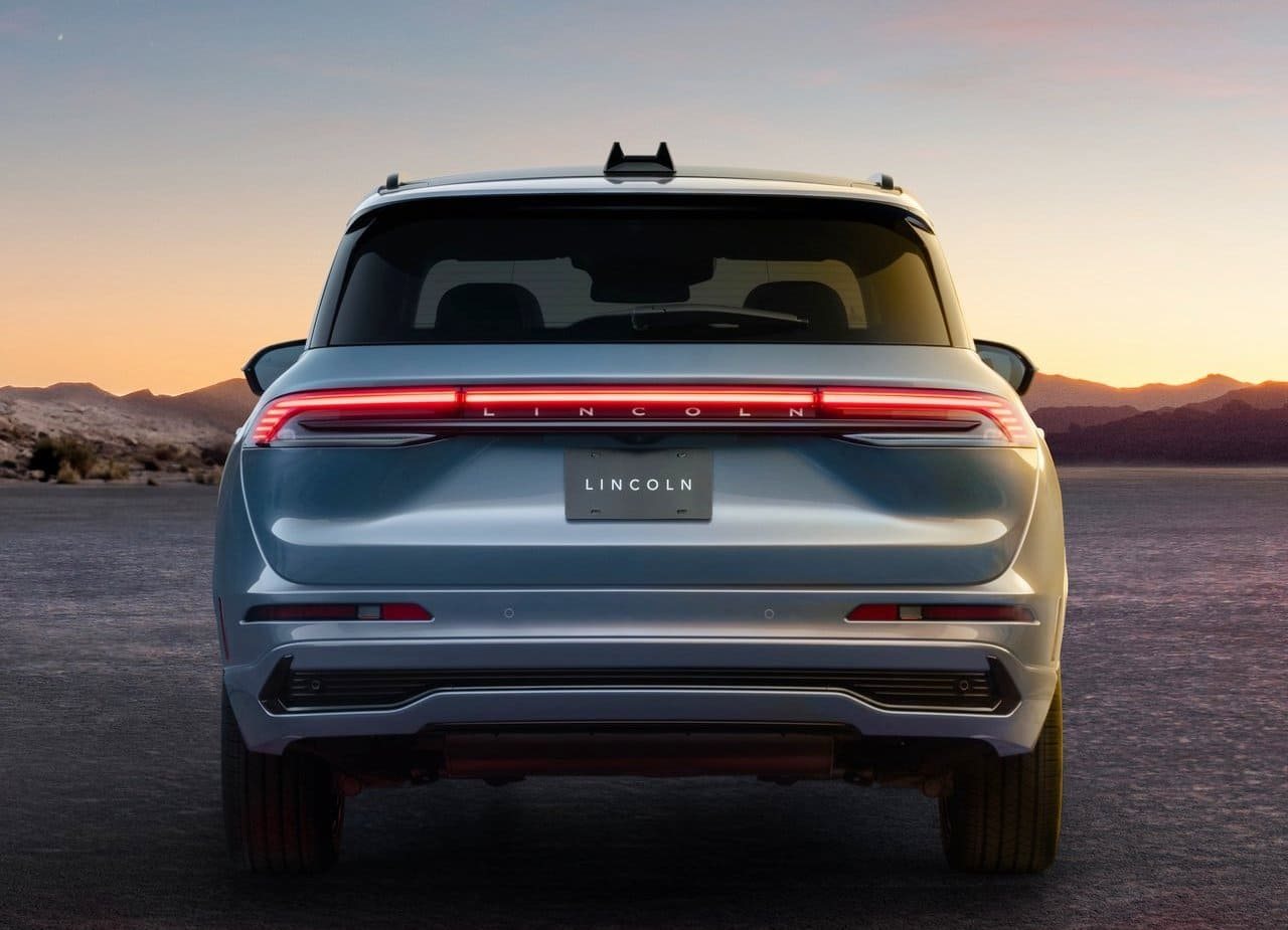 2027 - LINCOLN CORSAIR HYBRID, foto 8