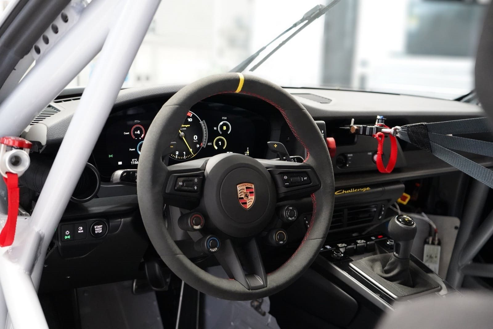 2027 - PORSCHE 911 CHALLENGE, foto 17