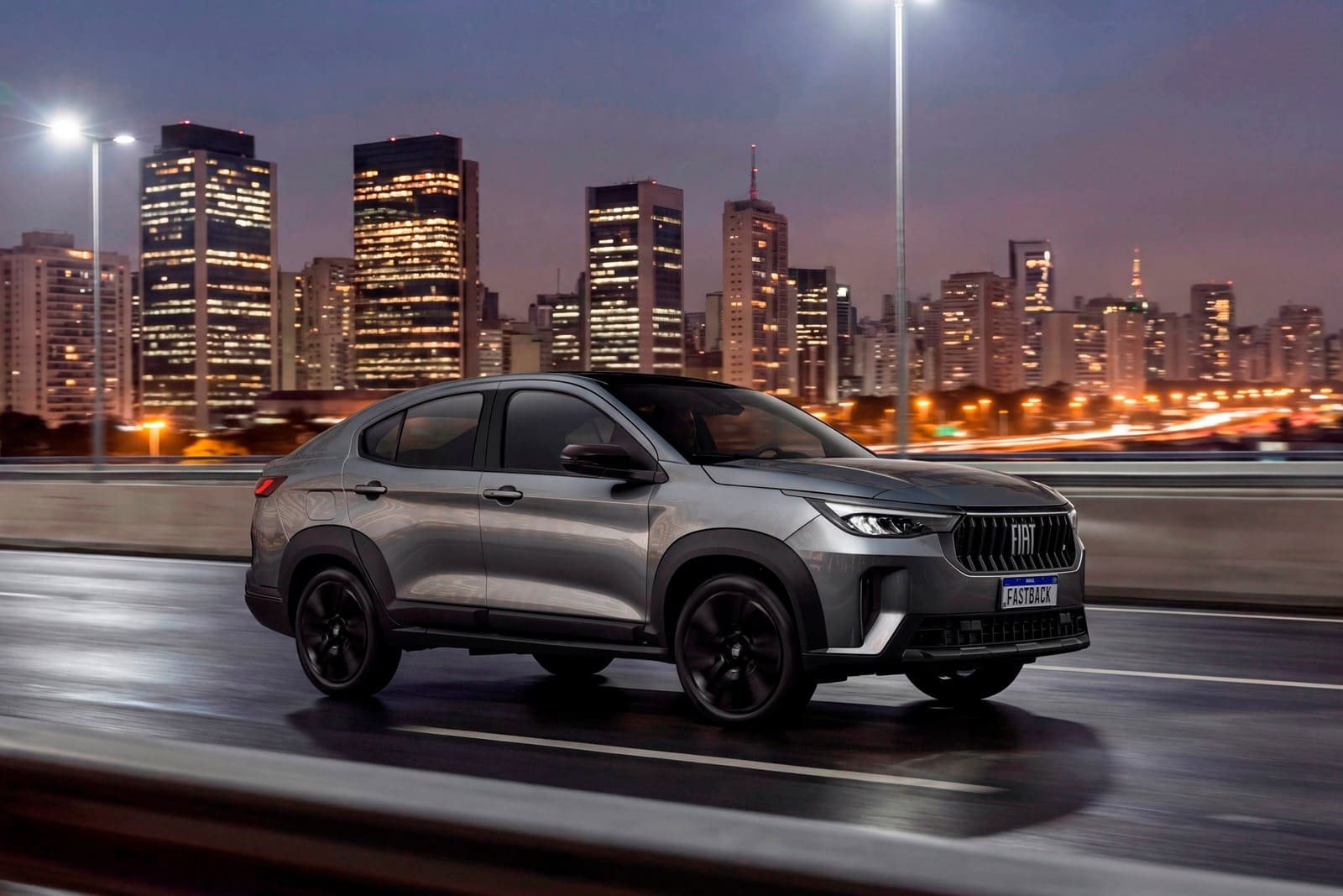 2027 - FIAT FASTBACK BLACKMOTION, foto 17