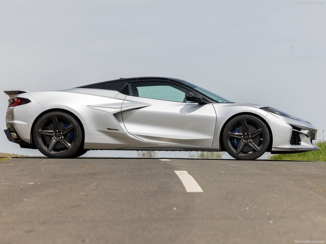 2026 - CHEVROLET CORVETTE E-RAY CONVERTIBLE EU VERSION, foto 17