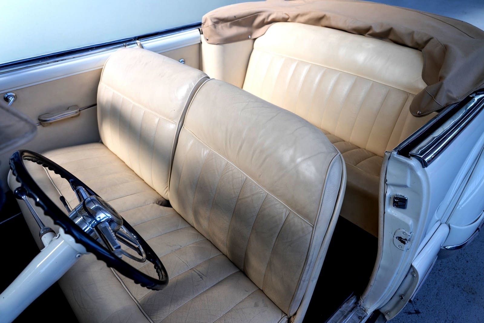 BUICK EIGHT SERIES 50 SUPER CONVERTIBLE, foto 19