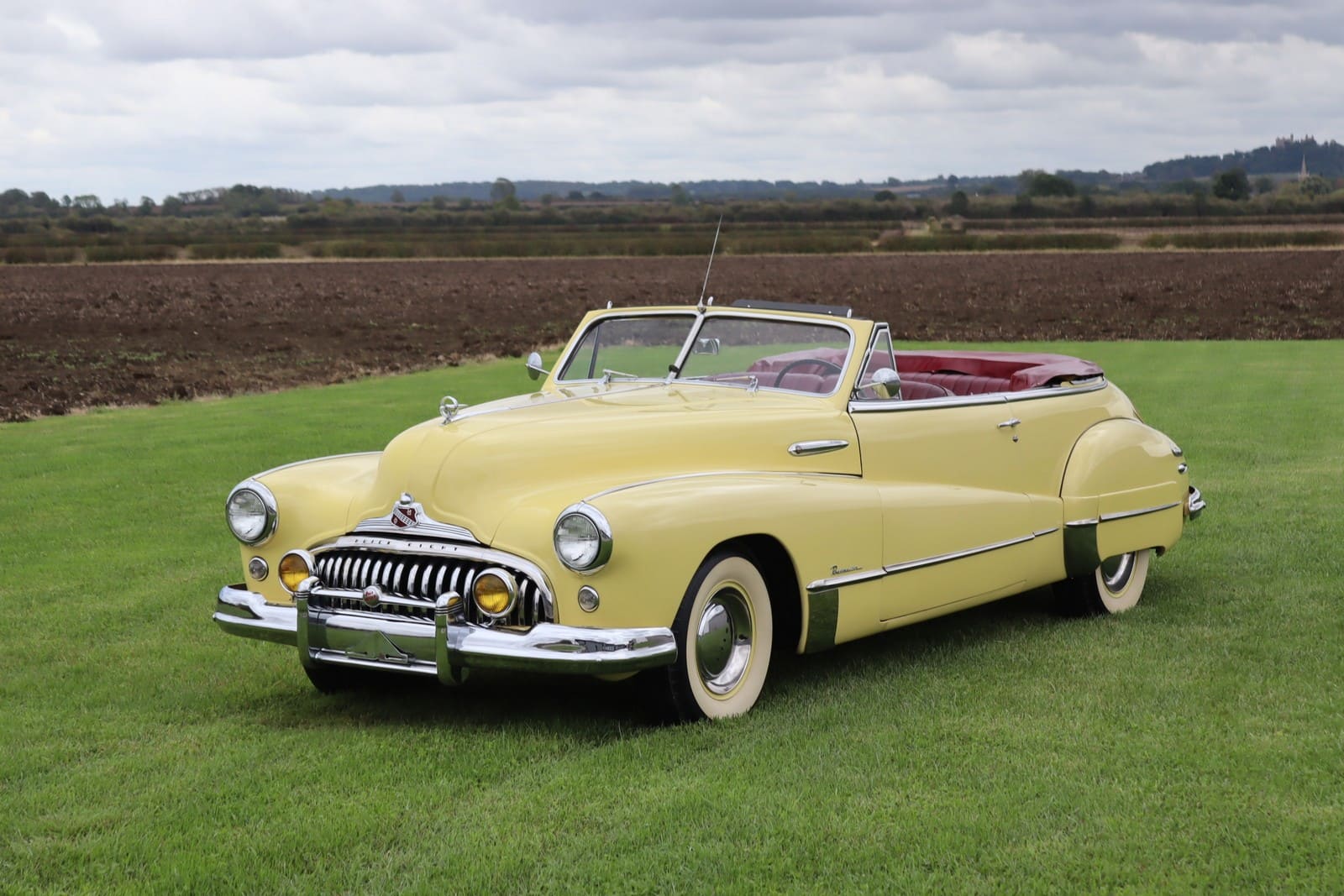 BUICK EIGHT SERIES 70 ROADMASTER CONVERTIBLE, foto 1