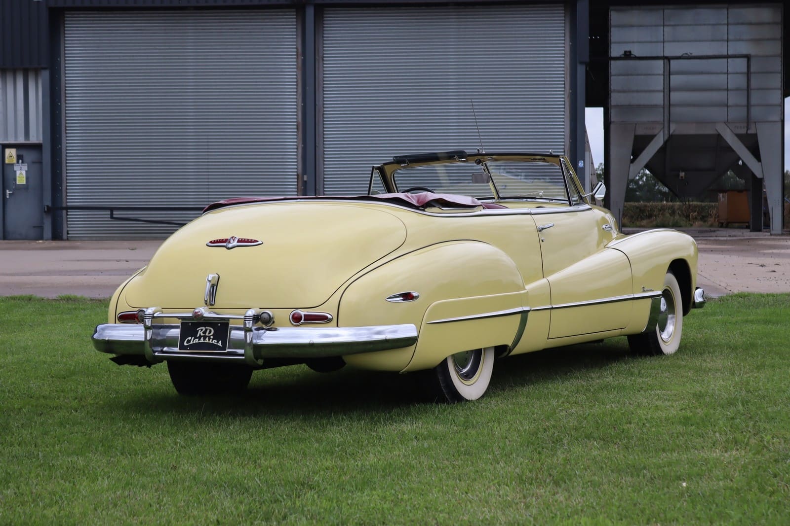 BUICK EIGHT SERIES 70 ROADMASTER CONVERTIBLE, foto 28