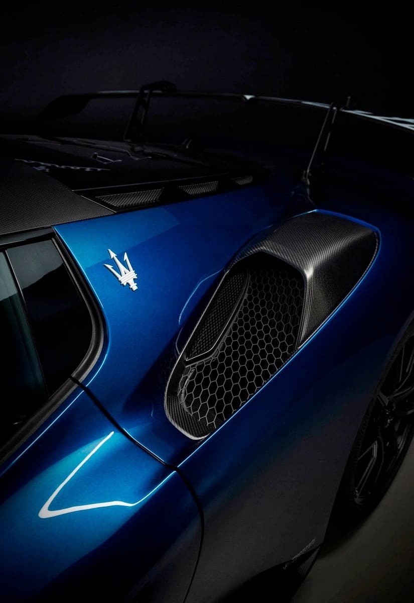 2027 - MASERATI GT2 STRADALE FUORISERIE, foto 8