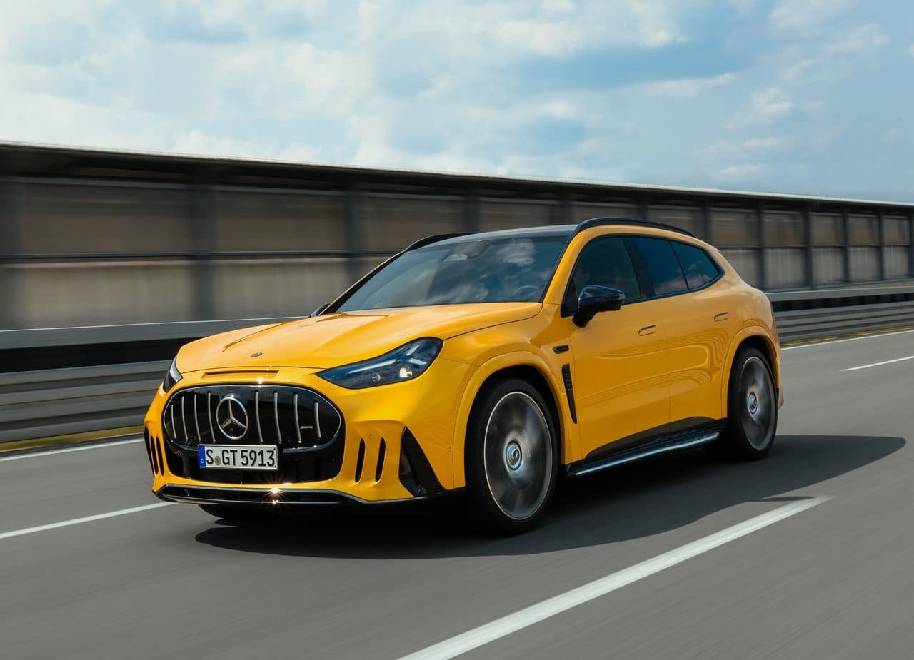 2027 - MERCEDES-AMG GT SUV, foto 7