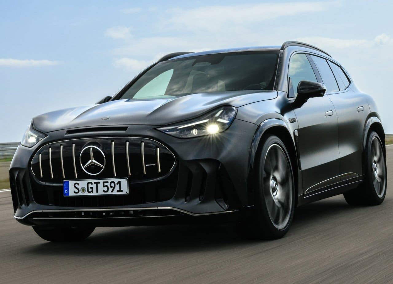 2027 - MERCEDES-AMG GT SUV, foto 9