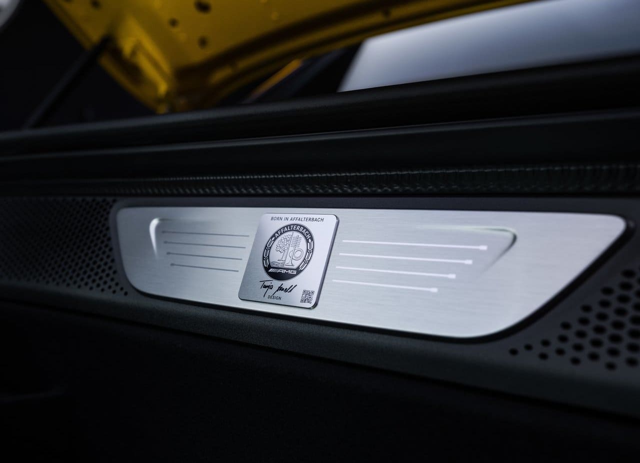 2027 - MERCEDES-AMG GT SUV, foto 54