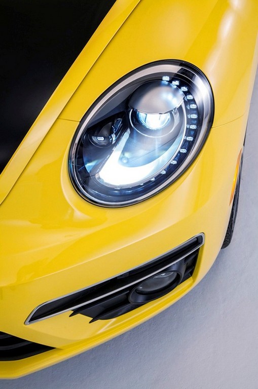 APENAS 3.500 CARROS EM TODO O MUNDO: A VOLKSWAGEN EXPÕE NOVO FUSCA GSR NO SALÃO DE SÃO PAULO, foto 12