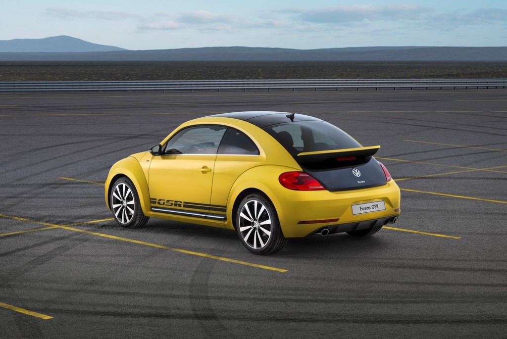 APENAS 3.500 CARROS EM TODO O MUNDO: A VOLKSWAGEN EXPÕE NOVO FUSCA GSR NO SALÃO DE SÃO PAULO, foto 25