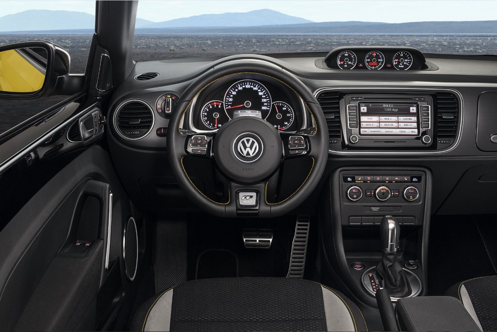 APENAS 3.500 CARROS EM TODO O MUNDO: A VOLKSWAGEN EXPÕE NOVO FUSCA GSR NO SALÃO DE SÃO PAULO, foto 26