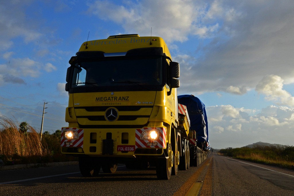 MERCEDES-BENZ ACTROS PARA ATÉ 500 TONELADAS REALIZA PRIMEIRA OPERAÇÃO NO BRASIL, foto 5