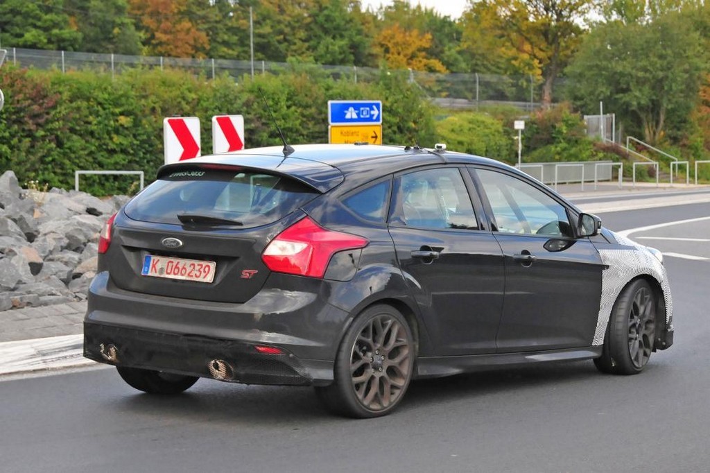 NOVO FORD FOCUS RS REALIZA TESTES EM NÜRBURGRING, foto 6