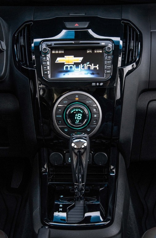 TRAILBLAZER 2015 GANHA MOTOR COM INJEÇÃO DIRETA, NOVA SUSPENSÃO E INTERIOR MAIS SOFISTICADO, foto 12