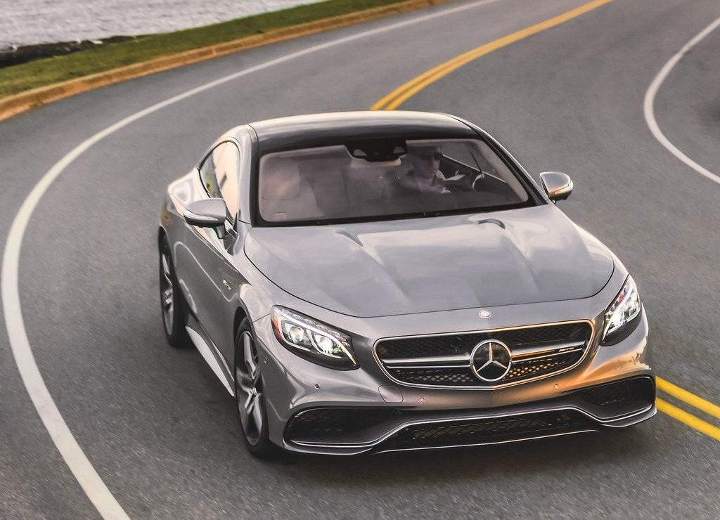 MERCEDES-AMG S 63 COUPE: CLASSE, ESPORTIVIDADE E POTÊNCIA, foto 14