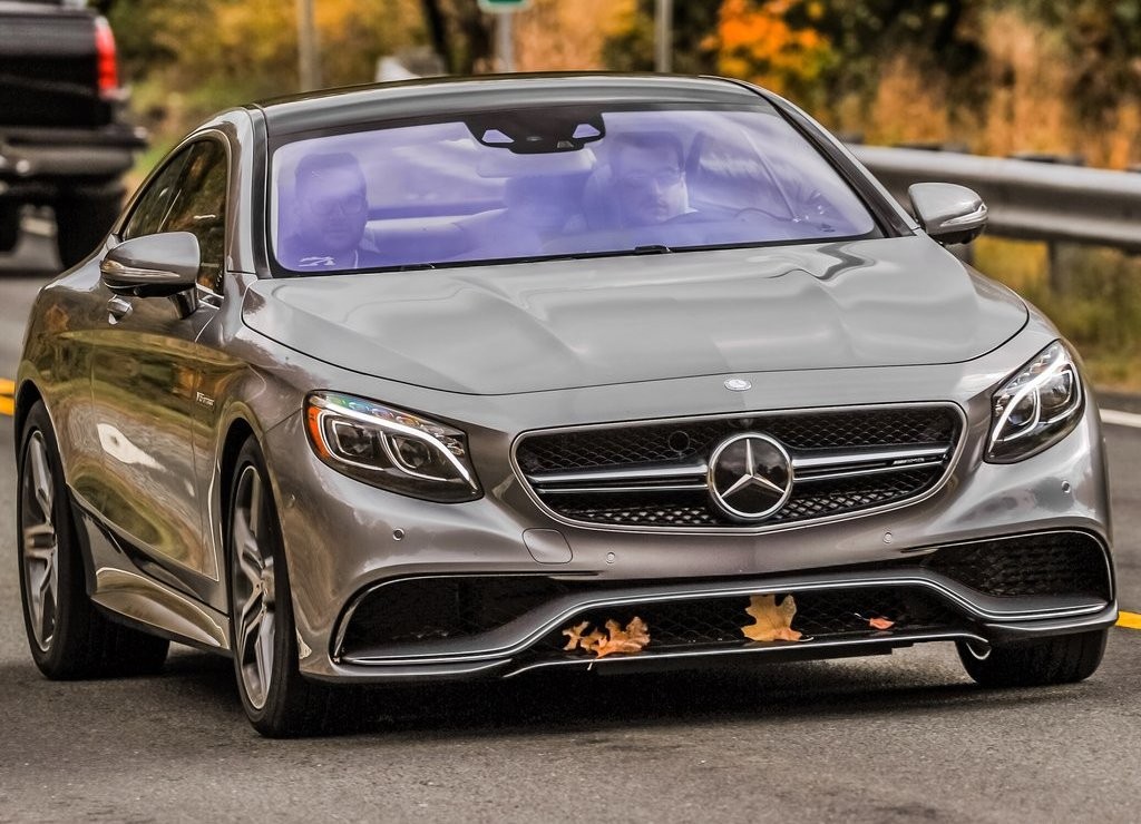 MERCEDES-AMG S 63 COUPE: CLASSE, ESPORTIVIDADE E POTÊNCIA, foto 19