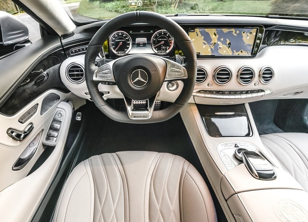 MERCEDES-AMG S 63 COUPE: CLASSE, ESPORTIVIDADE E POTÊNCIA, foto 27