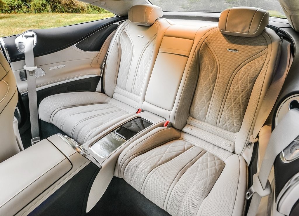 MERCEDES-AMG S 63 COUPE: CLASSE, ESPORTIVIDADE E POTÊNCIA, foto 30