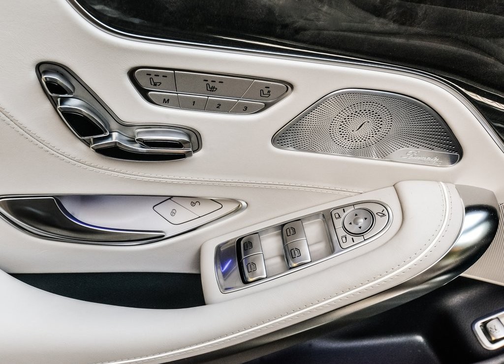 MERCEDES-AMG S 63 COUPE: CLASSE, ESPORTIVIDADE E POTÊNCIA, foto 33