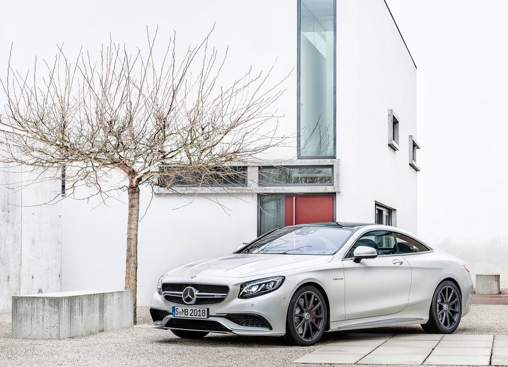 MERCEDES-AMG S 63 COUPE: CLASSE, ESPORTIVIDADE E POTÊNCIA, foto 47