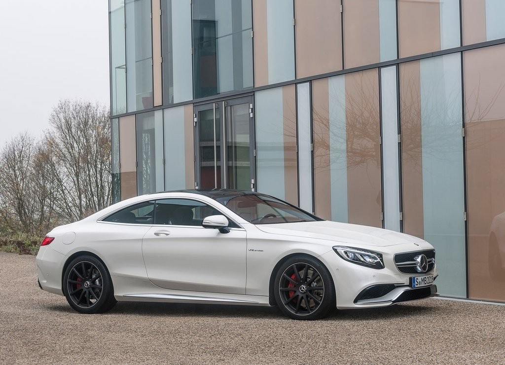 MERCEDES-AMG S 63 COUPE: CLASSE, ESPORTIVIDADE E POTÊNCIA, foto 48