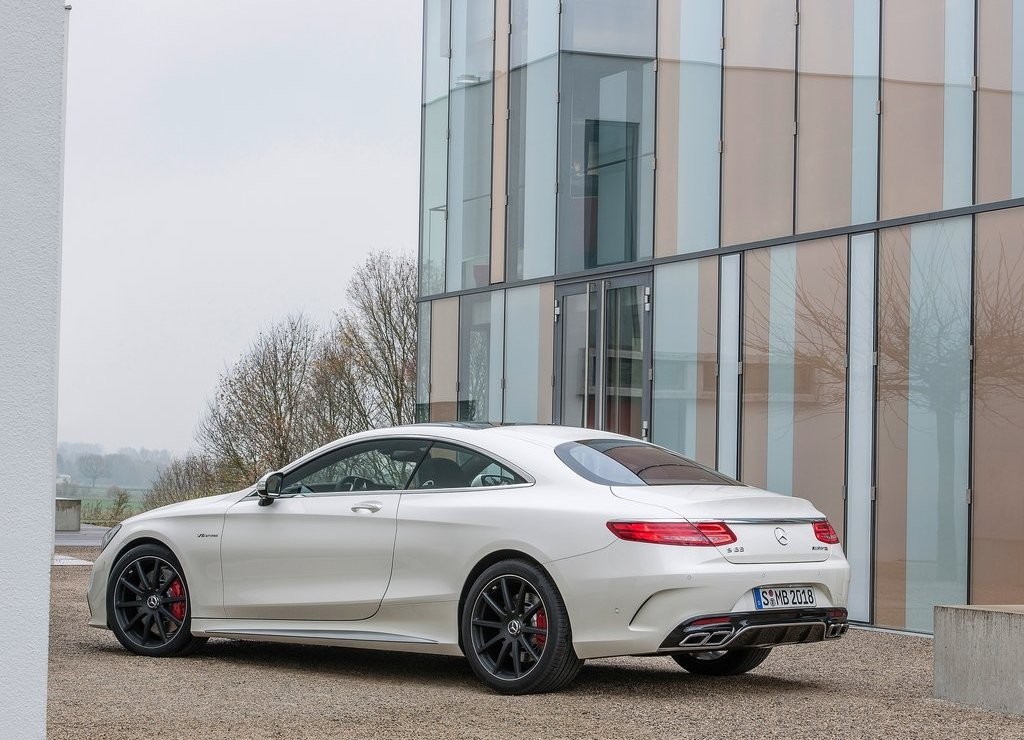 MERCEDES-AMG S 63 COUPE: CLASSE, ESPORTIVIDADE E POTÊNCIA, foto 53