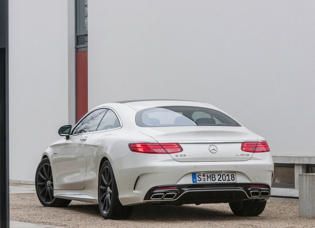 MERCEDES-AMG S 63 COUPE: CLASSE, ESPORTIVIDADE E POTÊNCIA, foto 54