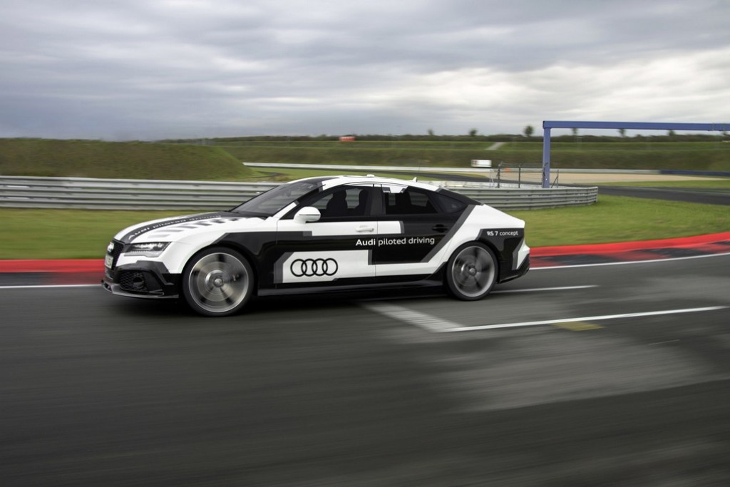 AUDI RS7 PILOTED DRIVING CONCEPT FARÁ TESTE EM HOCKENHEIM, foto 7