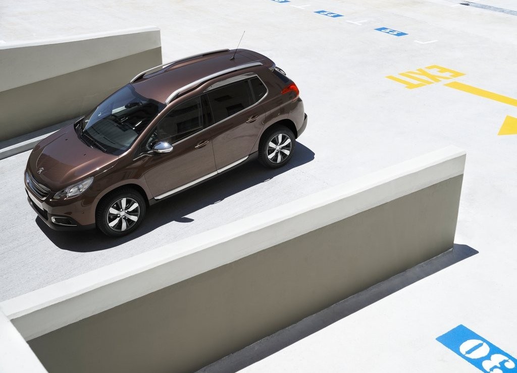 PEUGEOT 2008: UM VEÍCULO, DIVERSOS MUNDOS, foto 17