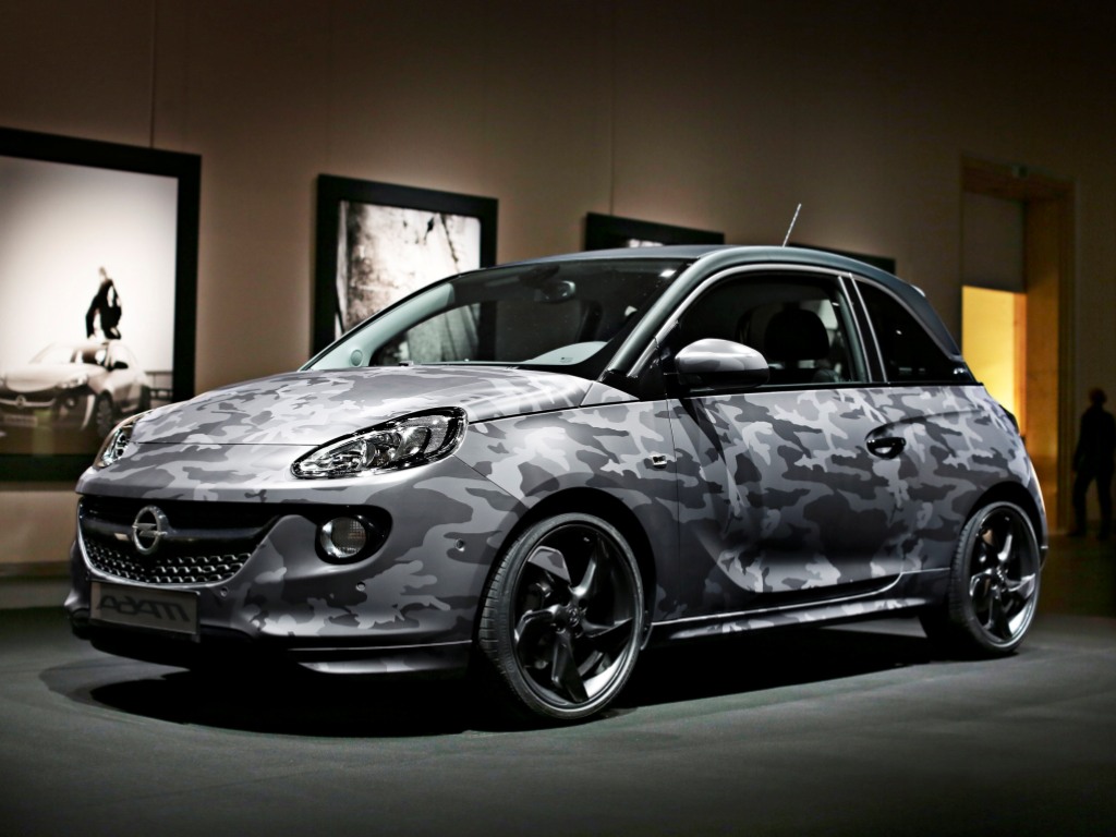 OPEL ADAM COM EDIÇÃO ESPECIAL EM BENEFÍCIO À "BRIAN ADAMS FOUNDATION", foto 2
