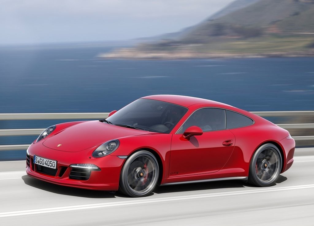 PORSCHE APRESENTA 911 CARRERA GTS COM 430 CV, foto 2
