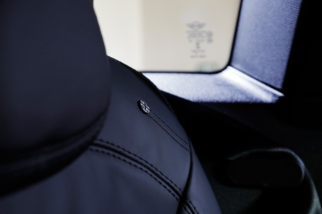 MINI COOPER 5 DOOR RECEBE VERSÃO PERSONALIZADA YOURS, foto 7