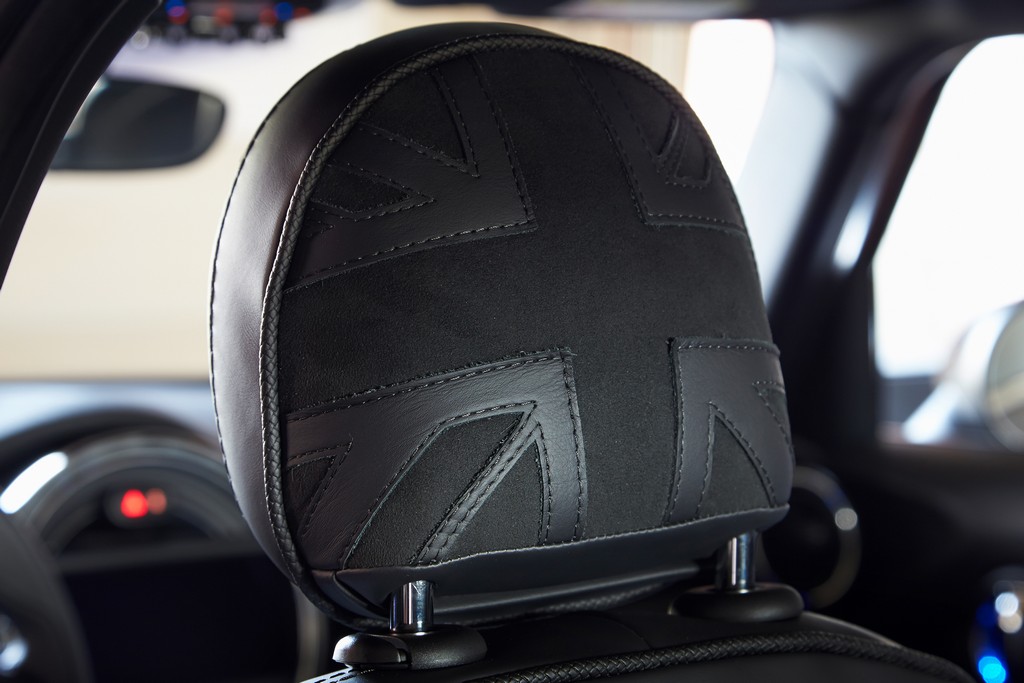 MINI COOPER 5 DOOR RECEBE VERSÃO PERSONALIZADA YOURS, foto 8
