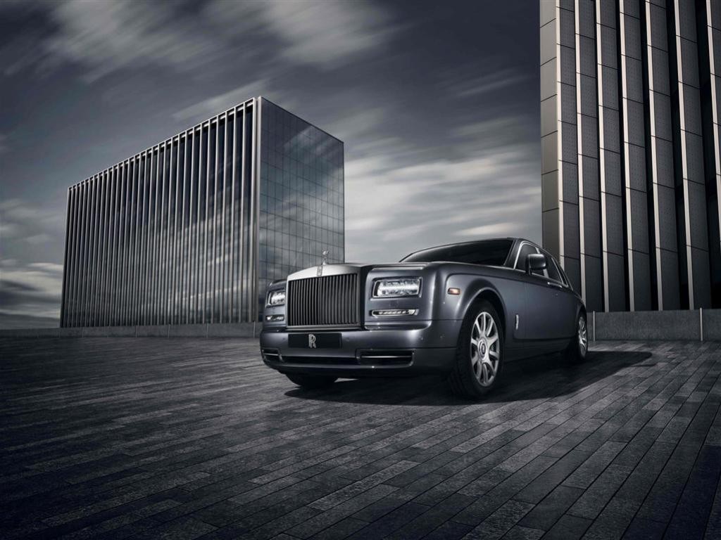 ROLLS-ROYCE PHANTOM METROPOLITAN COLLECTION É APRESENTADO EM PARIS, foto 1