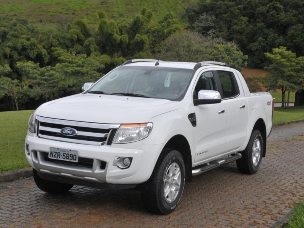 FORD RANGER 2015: MAIS TECNOLOGIA COM SISTEMA SYNC, APPLINK E ASSISTÊNCIA DE EMERGÊNCIA, foto 4