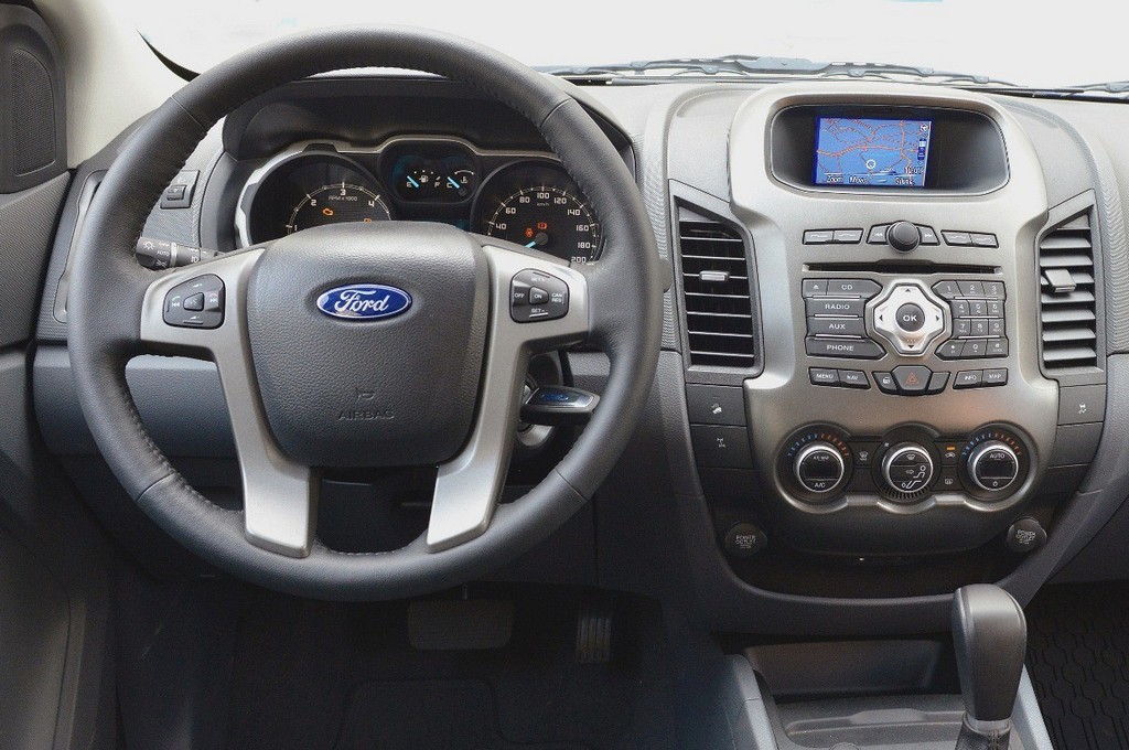 FORD RANGER 2015: MAIS TECNOLOGIA COM SISTEMA SYNC, APPLINK E ASSISTÊNCIA DE EMERGÊNCIA, foto 21