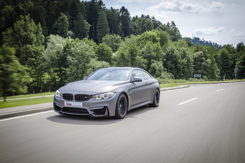 BMW M4 SERIES COUPE COM OS COILOVERS KW CLUBSPORT, foto 1