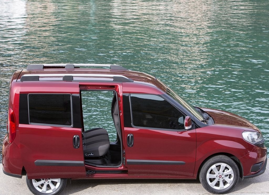 NOVO FIAT DOBLO É MOSTRADO NA IAA EM HANNOVER, foto 29