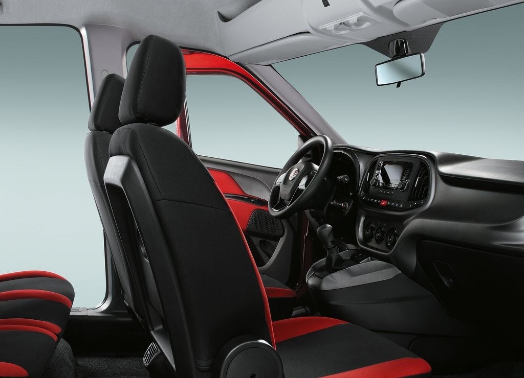 NOVO FIAT DOBLO É MOSTRADO NA IAA EM HANNOVER, foto 39