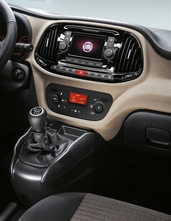 NOVO FIAT DOBLO É MOSTRADO NA IAA EM HANNOVER, foto 54