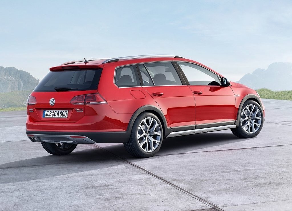 VOLKSWAGEN GOLF ALLTRACK CHEGA NO INÍCIO DE 2015, foto 4
