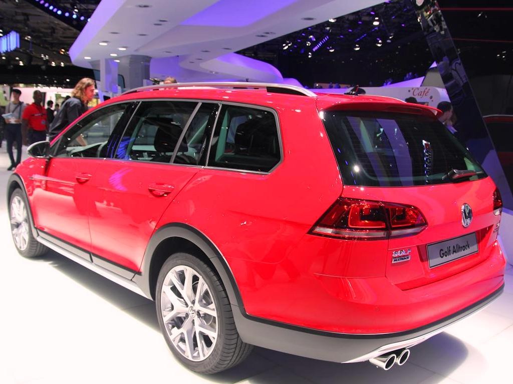VOLKSWAGEN GOLF ALLTRACK CHEGA NO INÍCIO DE 2015, foto 13