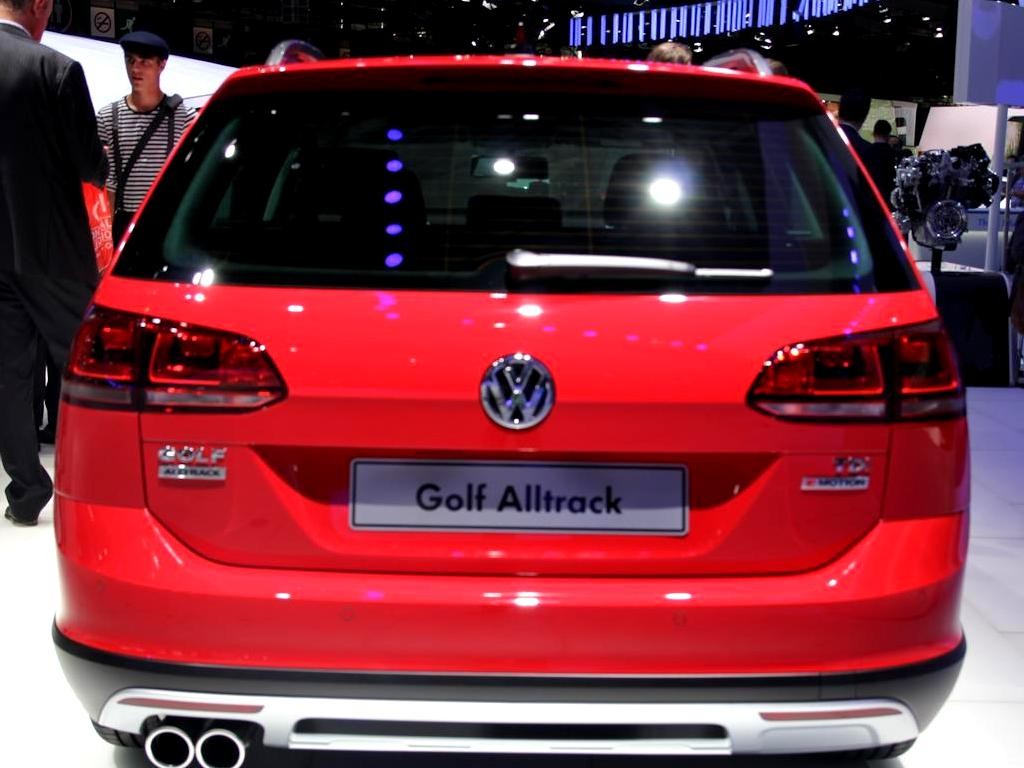 VOLKSWAGEN GOLF ALLTRACK CHEGA NO INÍCIO DE 2015, foto 14
