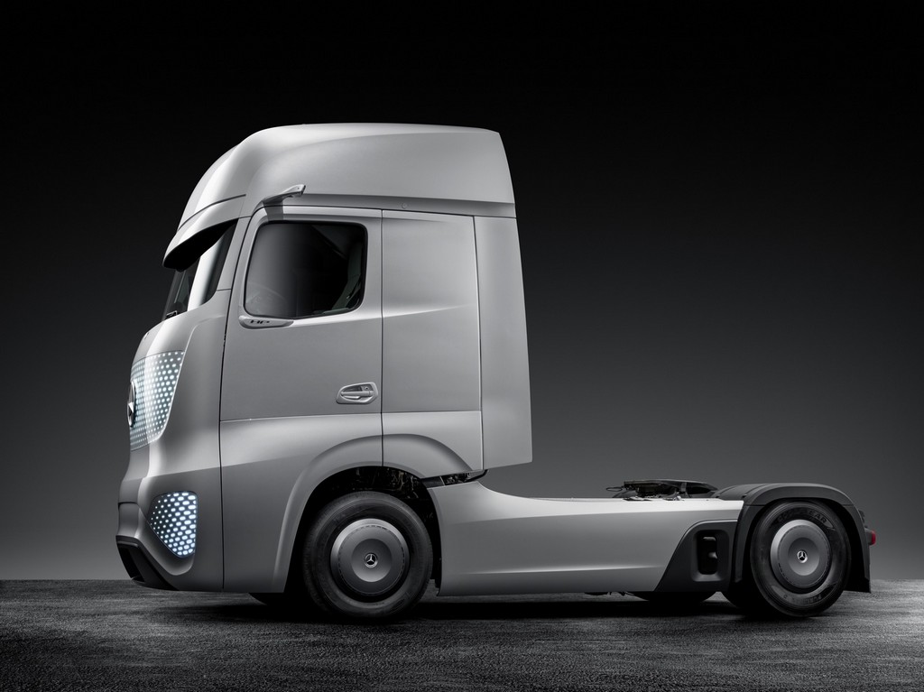 MERCEDES-BENZ FUTURE TRUCK 2025 – O CAMINHÃO DO FUTURO FAZ SUA ESTREIA MUNDIAL NO IAA, foto 3